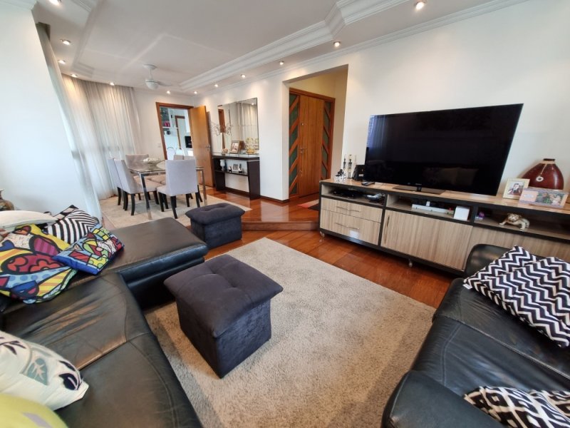 Apartamento em São Paulo | Apartamento à venda no bairro Chácara Inglesa em São Paulo/SP | 3 quartos, 3 suítes, 3 vagas | 230m² | Alto Padrão / Luxo