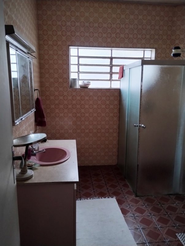 Casa em São Paulo | Casa à venda no bairro Chácara Inglesa em São Paulo/SP | 3 quartos, 3 vagas | 180m² | Alto Padrão / Luxo