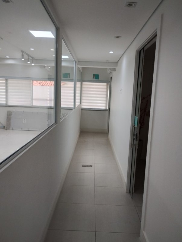 Prédio Comercial em São Paulo | Prédio Comercial à locação no bairro Chácara Inglesa em São Paulo/SP | 537m² | Oportunidade