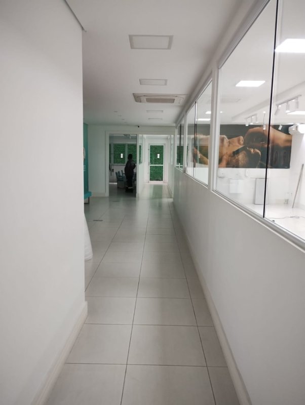 Prédio Comercial em São Paulo | Prédio Comercial à locação no bairro Chácara Inglesa em São Paulo/SP | 537m² | Oportunidade