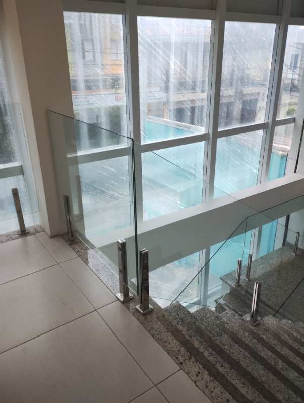 Prédio Comercial em São Paulo | Prédio Comercial à locação no bairro Chácara Inglesa em São Paulo/SP | 537m² | Oportunidade